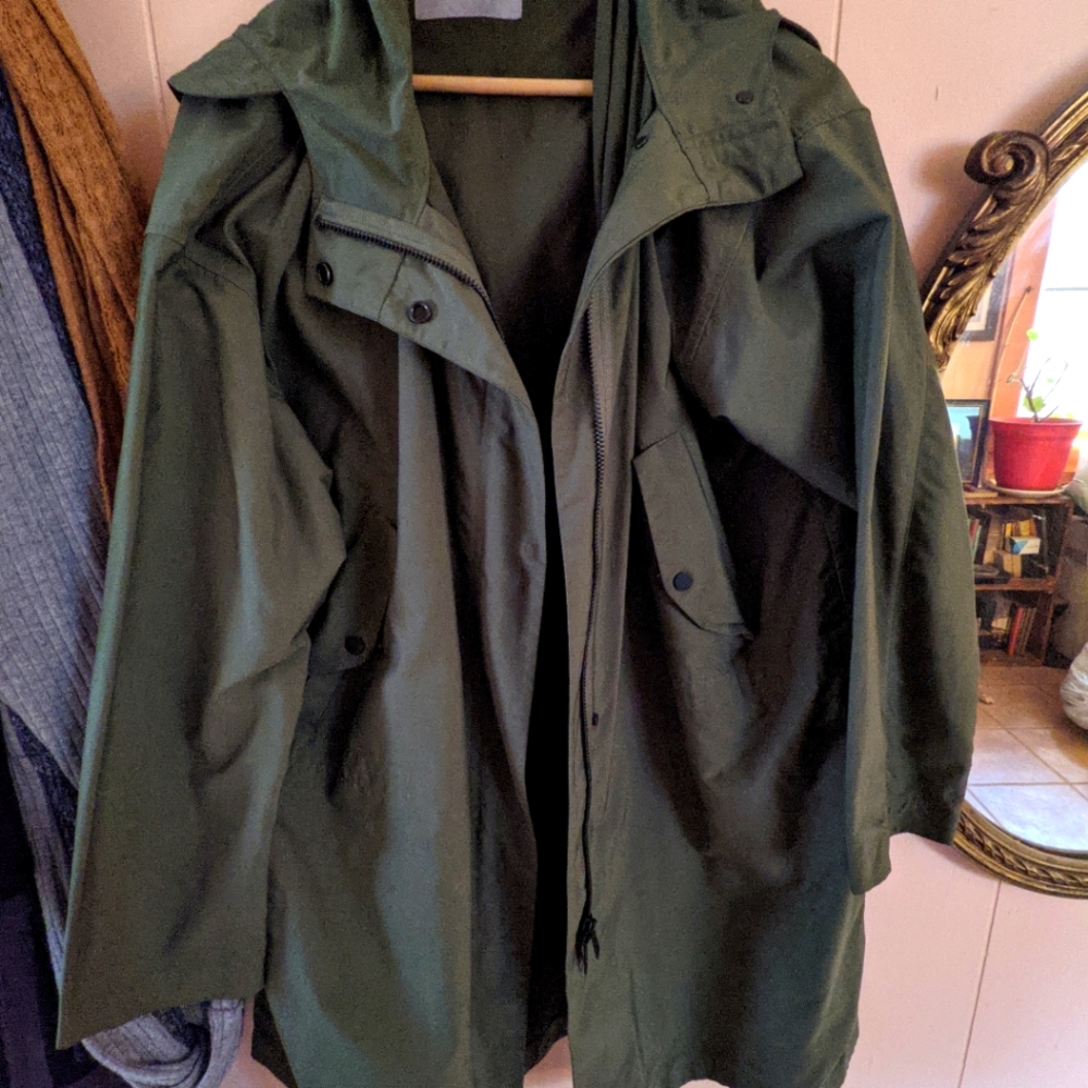 Everlane oversized rain jacket